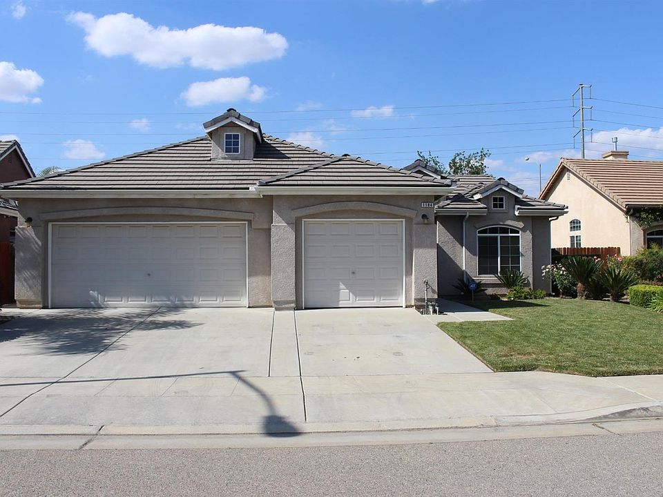2nd image of 1184 E Carnoustie Ave