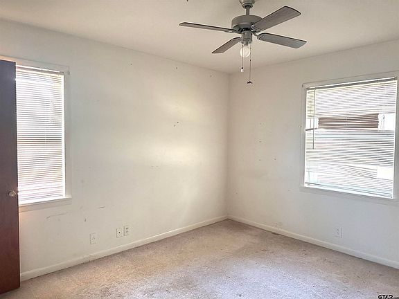 5th image of 1032 Deaton St