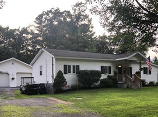 93 Greenfield Ave, Ballston Spa, NY 12020