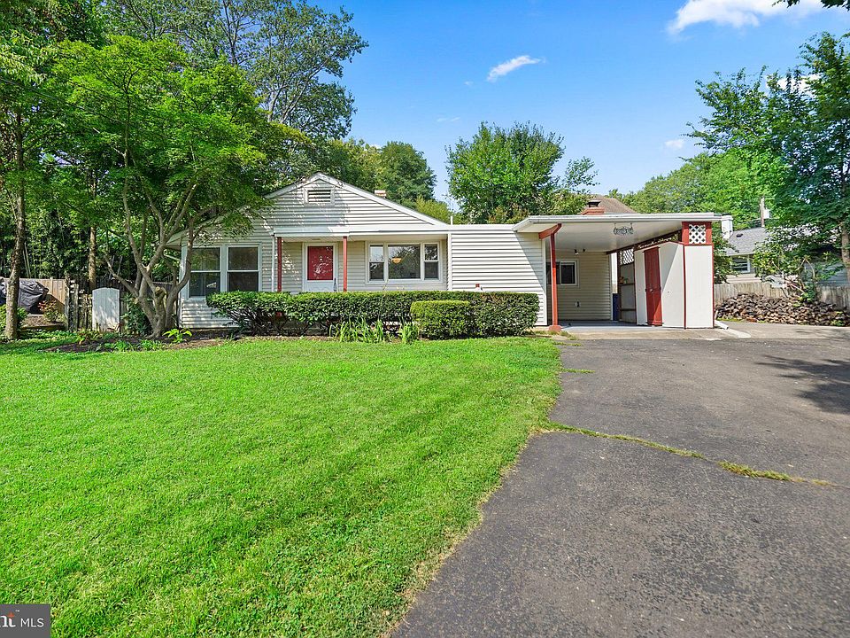 1st image of 3018 Kadala Pl