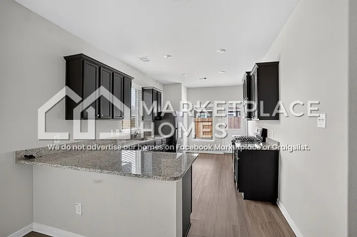 15623 Plum Brook Dr — Photo 9
