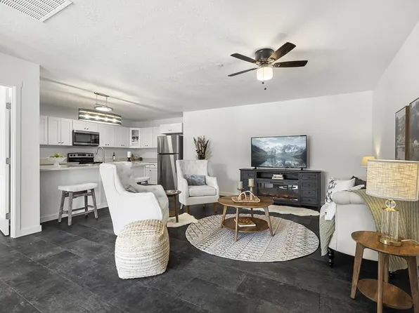 140 Railroad Ave Unit 5, Kellogg, ID 83837