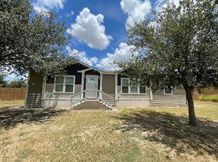 10516 Wolf Creek Ave, Mission, TX 78573