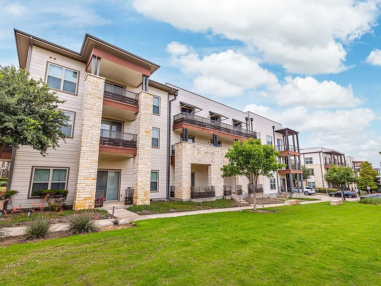 The District At Cypress Waters - Parson's Green — Photo 44