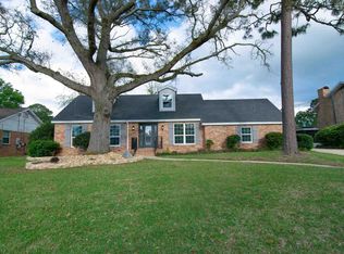 8812 Burning Tree Rd, Pensacola, FL 32514