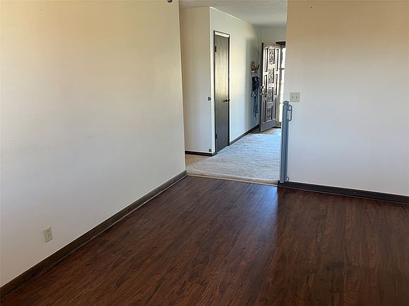 4th image of 1506 12th Ave