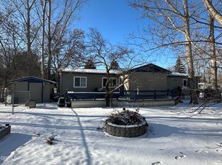 303 Sussex St, Bismarck, ND 58504