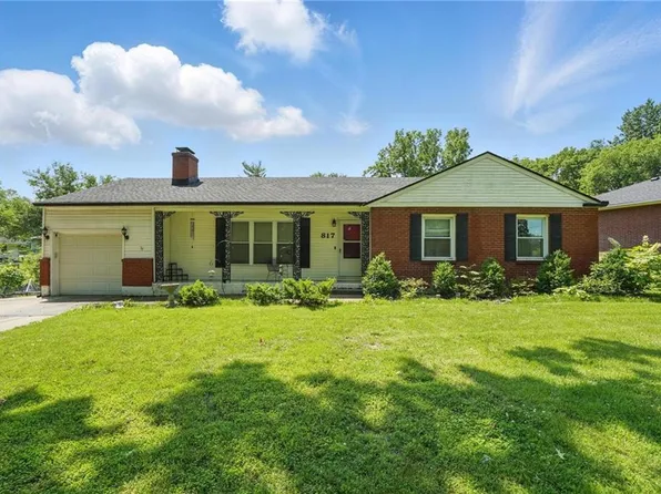 817 NE 46th Ter, Kansas City, MO 64116