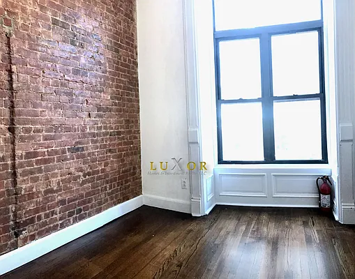 Rented by Luxor Homes & Investment Realty | media 18