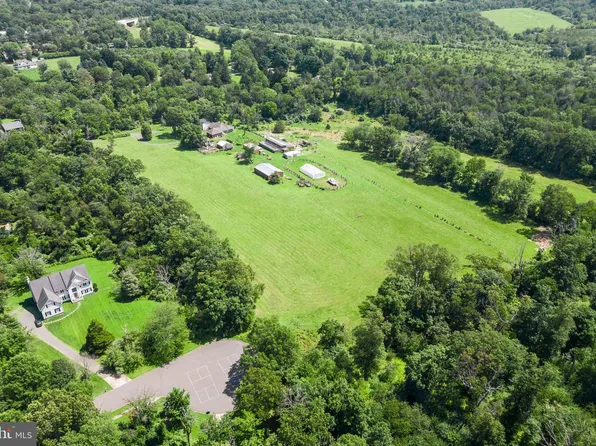 40 Dublin Rd, Pennington, NJ 08534