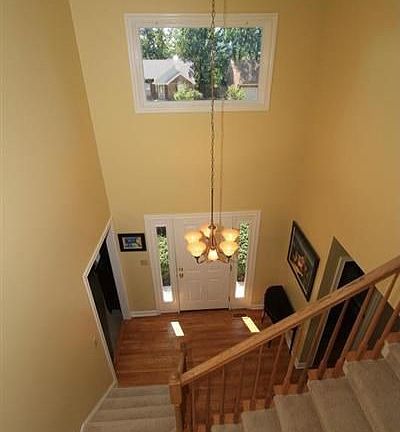 3rd image of 1117 Parklawn Dr