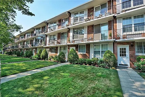 Sold by Weichert Realtors (Legacy) | media 13