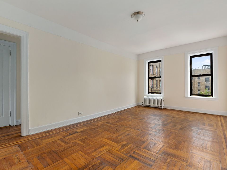 1st image of 15 Seaman Ave #Gg4