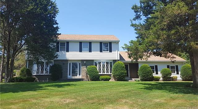 Freshly painted & well-main...