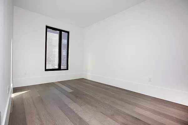 Rented by Platinum Properties | media 21