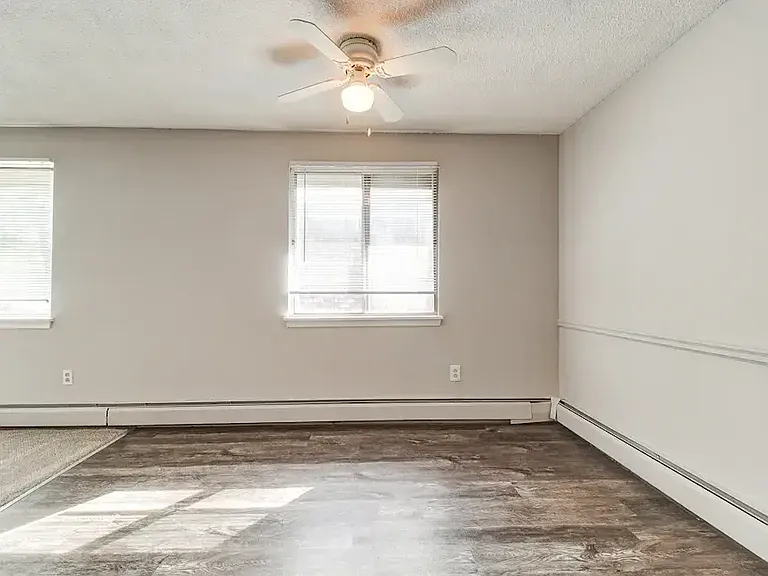 North Dohr Apartments — Photo 25