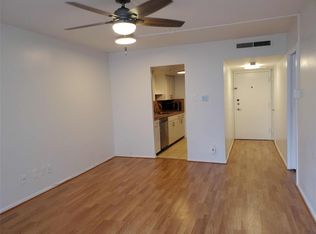 1800 Lavaca St APT 415, Austin, TX 78701