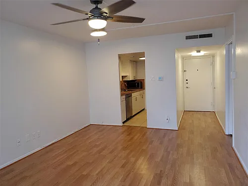 1800 Lavaca St Photo 1