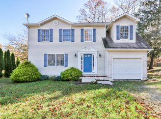 42 Carnation St, Browns Mills, NJ 08015