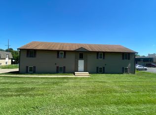 3969 Eagle Dr, Rockford, IL 61103