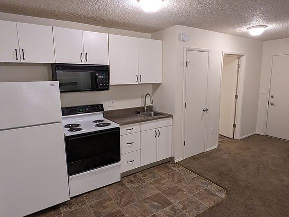 2nd image of 10 S Porter St