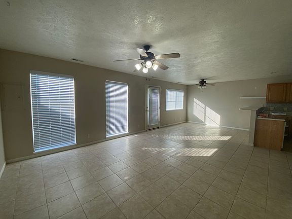 living room 01