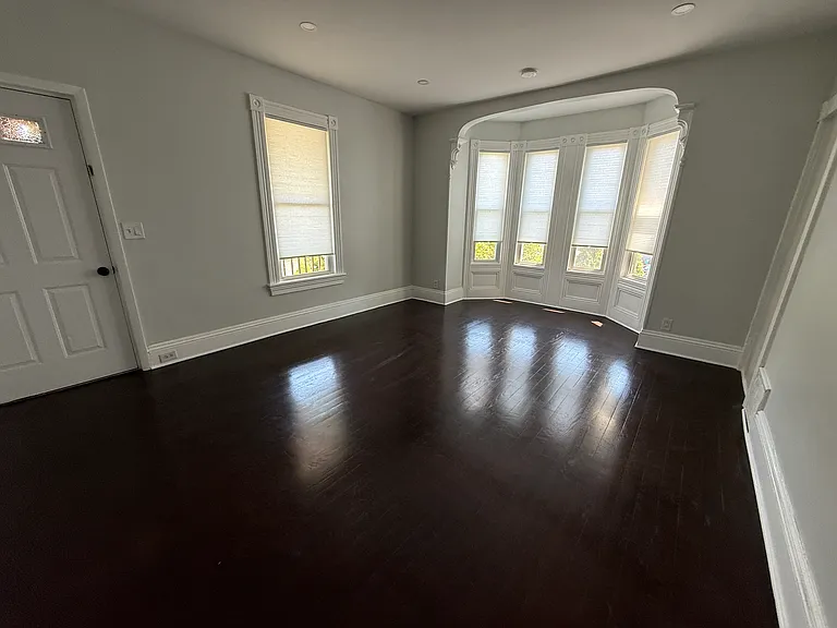 54 South St #1A — Photo 10