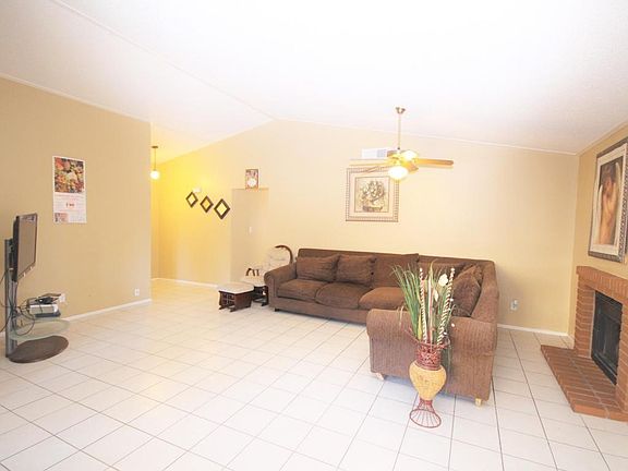 5th image of 7972 W Mackenzie Dr