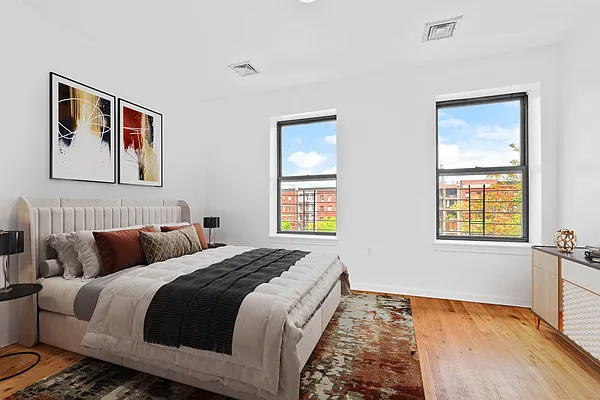 Rented by R New York | media 3