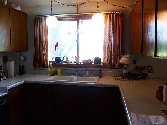 3rd image of 2413 340th St