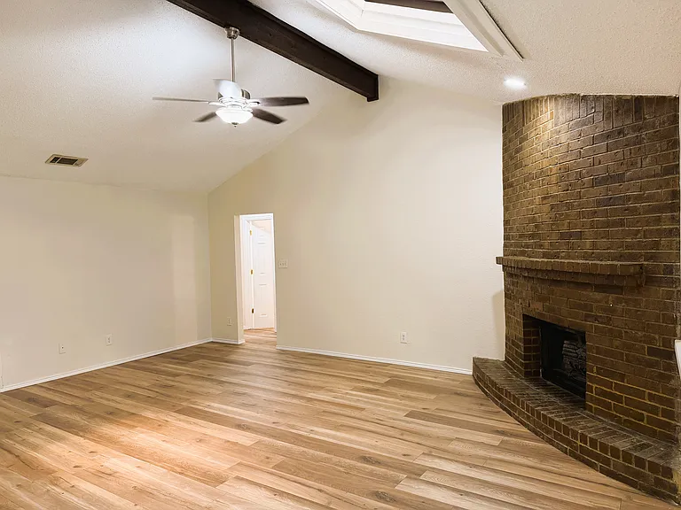 6406 Willow Springs Dr — Photo 11