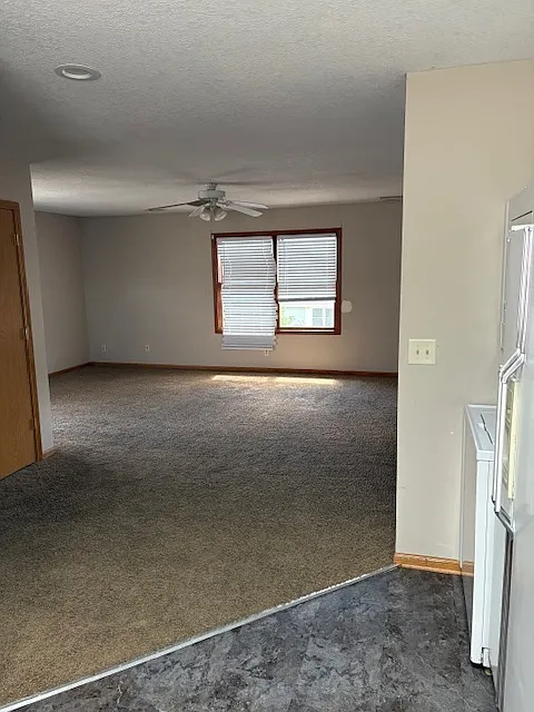 1201 Laurel Street — Photo 3