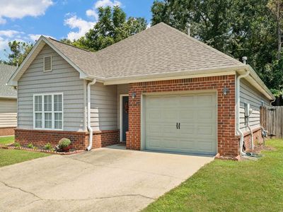 430 Holland Lakes Dr N, Pelham, AL, 35124