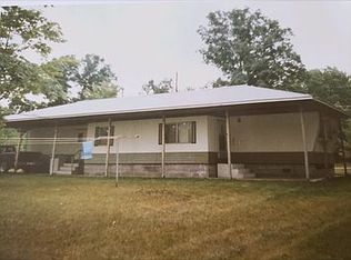 807 S Goode Dr, White Cloud, MI 49349