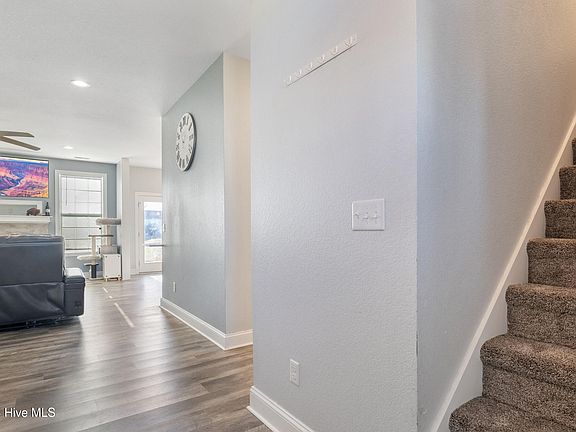 5th image of 107 Genoa Drive