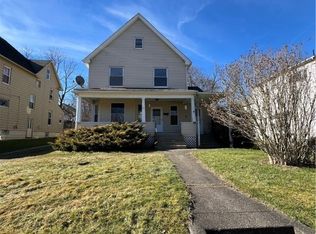 27-29 Hawthorne St, Struthers, OH 44471