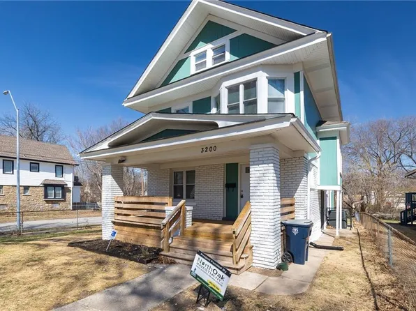 3200 Lockridge St, Kansas City, MO 64128