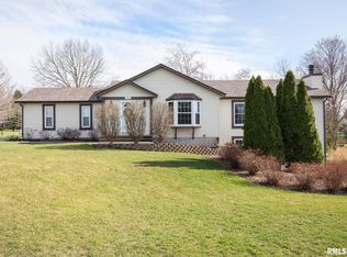 1939 E 46th St, Davenport, IA 52807