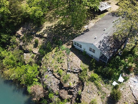 2nd image of 243 Tadpole Ln
