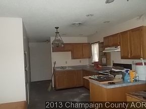 4th image of 700 S Vermillion St