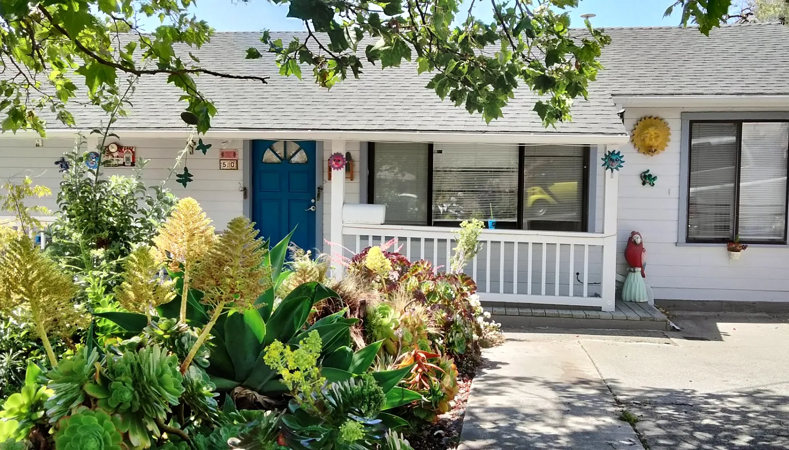 50 La Cruz Ave — Photo 2