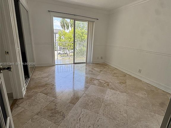 5th image of 1407 NE 56th St APT 316