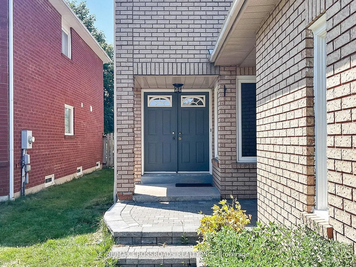 Building Photo - 35 Forest Grove Dr
