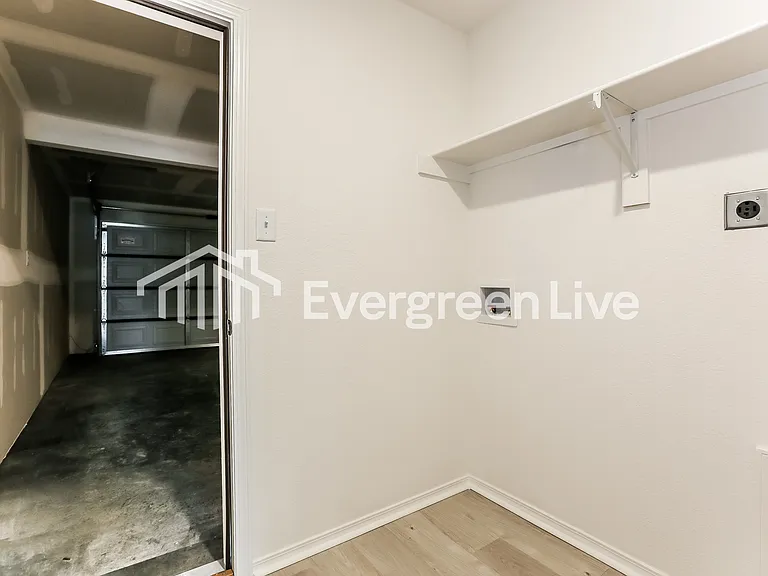 143 Jasmine Ct — Photo 7