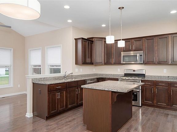 5th image of 4790 Mosey Ln