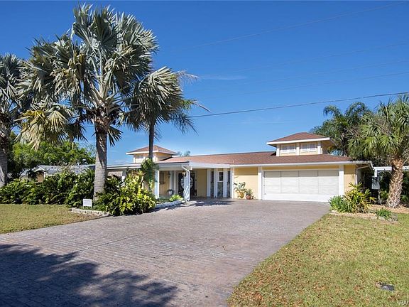 2nd image of 2345 N Watersedge Dr