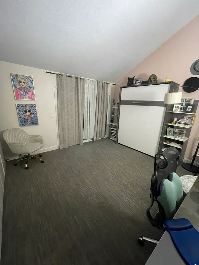 2 bed, 1108 sqft, $4,300 — Photo 4