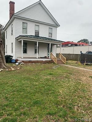 2nd image of 109 E Main St