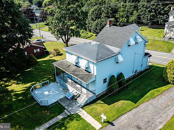 4th image of 934 Sunbury Rd