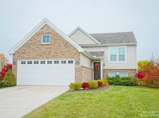 9080 Country View Dr, Ypsilanti, MI 48197